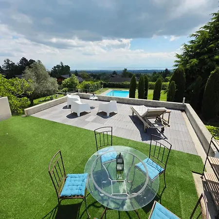 Villa Genolier Willa